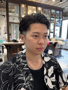 リバレッジ 広尾(Leverage) メンズかき上げ