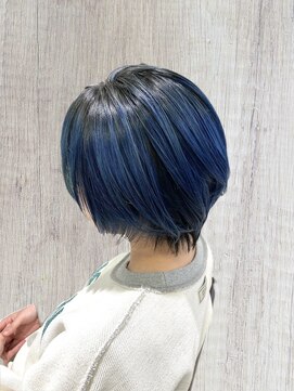 ラヴリア クルメ(LOVERIA KURUME) プリンを活かしたクールブルー