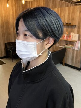 アルム(hair salon Alum) 透明感ブルー×グレー ツーブロック刈り上げショート☆