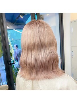 シェーン 仙台駅広瀬通店(schon) ミルクティーカラー