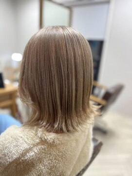 リシャール(R’E CHALE) ハイトーンボブ