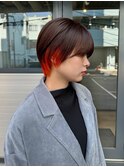 インナーカラー イメチェンオレンジ ショートヘア ワイドバング