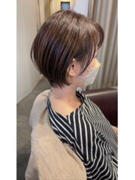 カナロアバイボニークチュール(KANALOAbyBONNY COUTURE) 美シルエット♪前下がりショートボブ/ツヤ髪/30代40代50代60代