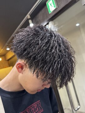 ライズ 新小岩店(RISE) ツイストスパイラルパーマ/縦落ちパーマ/縦落ちツイスト