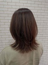 ブルーミー(BLOOMY) くびれレイヤーカット