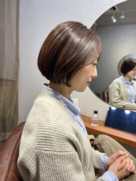 ナンバー 六本松(Number) 【まるみ大人ショートボブ/ラベンダーベージュカラー】