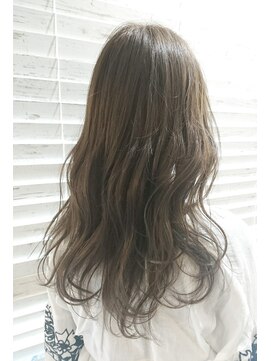 ギフト リビング(Gift Living) オリーブカラー/ウェーブロング