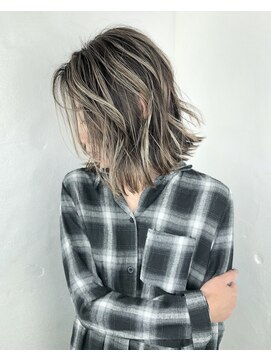 アービング(a'bing) 外国人風カラー×ハイライトMIX☆切りっぱなしセミディ