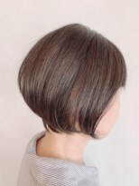 ブロッサム 若葉店(Blossom) 大人ショートスタイル