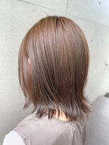 アチーブ ヘア デザイン(achieve hair design) 柔らかくすみアッシュベージュ 外ハネくびれショート