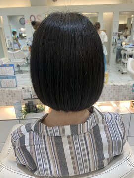 エクリフルール(equri fleur) 【目黒】シンプルボブ