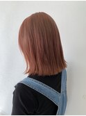 切りっぱなし×ピンクベージュ