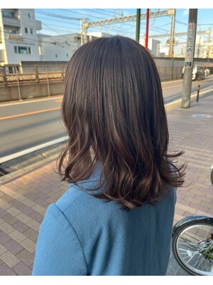 シルクやセラミドの原液を入れることで今までにないヘアケアを実現♪お客様の髪質や悩みに合わせてご提案◎