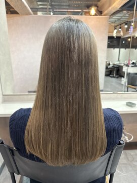 シアン(CYAN) #ブリーチカラー#オリーブ#オリーブベージュ#髪質改善