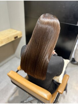 イオエ 元町(ioe) イメチェン/フルバング/似合わせカット/レッドブラウン/髪質改善