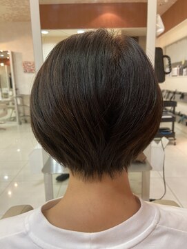 レイフィールド 滝の水店 くびれショートボブ小顔愛され30代40代50代60代