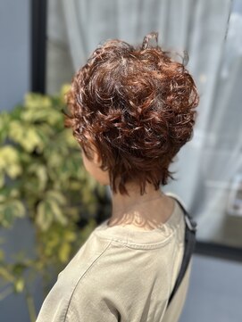 シアート(SHEART) くせ毛を活かしたパーマ風スタイル