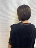 レイヤーボブ、艶カラー