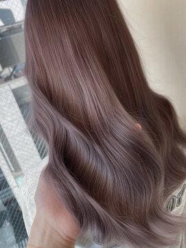 アマトウキョウスマートサロン(AMA TOKYO×Smart Salon) ピンクベージュ 艶巻き 韓国風