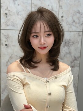 シーシンジュク 新宿南口(Sea shinjuku) 大人ガーリー×ダークアッシュ[似合わせカット/ミディアム]