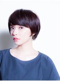 シルエットにこだわった大人めショート