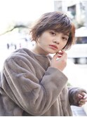 愛されショートボブ　ひし形シルエット