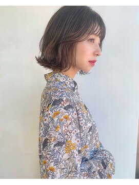 アリスバイアフロート 自由が丘(ALICe by AFLOAT) ［アフロート鎌倉］きりっぱなし外ハネレイヤーネオウルフ