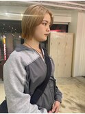 ダブルカラーミルクティーベージュカラーケアブリーチハイトーン