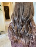ゆる巻きロング×インナーピンク
