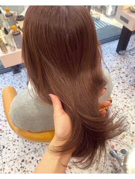 ボタン シブヤ(VOTAN SHIBUYA) ピンク/ブラウン/レイヤー/カラー/カット/韓国/渋谷