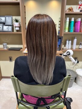 ヘア アンド ビューティ ビーズアモール 春日井神領店(Hair&Beauty B's amor) グラデーション