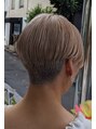 ヘアサロン ウエーブ 流山店 フェイド気味のカットとグラデーションベースカット。