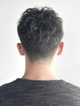 ヘアーメイク ラグズ(Hair Make Luxtz) スパイキーショート/アッシュブラック/フェードスタイル