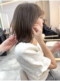 レイヤーカット ミディアムヘア くびれヘア ボブ