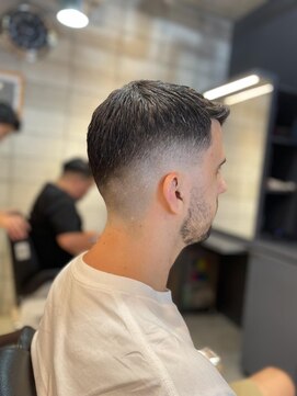 フランクスバーバー アンド ビアークラブ(FRANK'S BARBER and BEER CLUB) ミドルハイスキンフェザーアップF