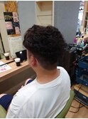 ツーブロック刈り上げハードパーマアッシュブラック