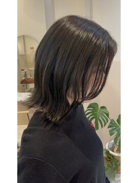 シダ(sida) 夏カラー おすすめ オリーブグレー