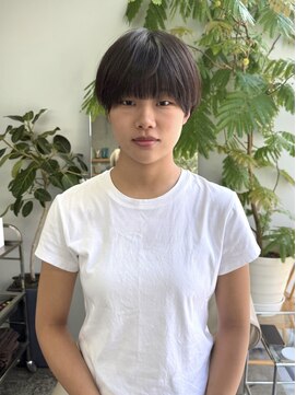 ウーフ(U-fu) マッシュショート/レイヤーマッシュ/ぱっつん/顔まわりカット
