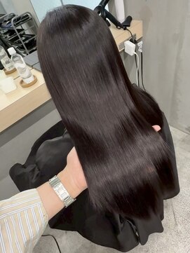 ギークス(GEEKS) 【GEEKS渋谷】髪質改善/グレージュ/サラ艶ロング/ストレートヘア