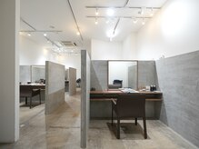 ご新規のお客様は＋30分カウンセリングの時間を設けております。