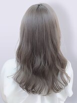 アッシュタカサキ(ash takasaki)&nbsp;小顔ショートボブ透明感ブリーチなしシルバーアッシュグレージュ