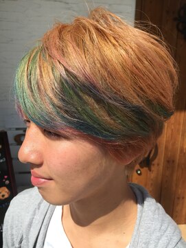 ヘア ラボ トアル(hair labo toaru) ブリー チ&ブルーからバイオレットグラデーションカラー