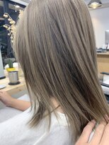 ヴェルダ 池袋店(verda)&nbsp;ブランジュアッシュ×伸ばしかけミディ