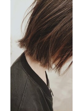 アラヘアー(ara HAIR) パッツンボブ