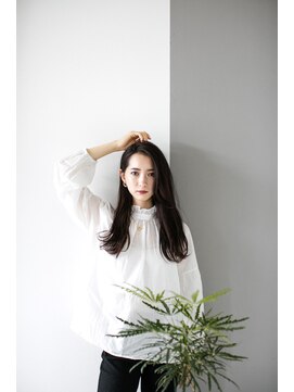 イーマ 京橋店(iima) ☆シースルーストレートロング☆