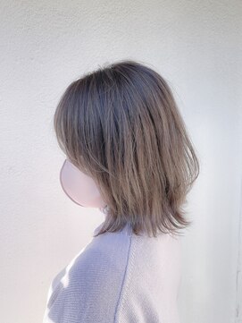 ロビー(LOBBY) 【LOBBY】佐藤　ミディアム外ハネスタイル☆