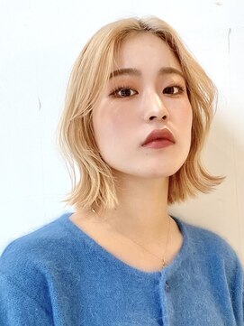 アフロートリノ(AFLOAT Leino) 【修】20代30代40代◎透明感カラー×韓国切りぱなしボブ