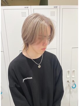 チェレ ロッソ 金剛店(Chere rosso) 韓国ヘア/カルマヘア/メンズダブルカラー/ミルクティーベージュ