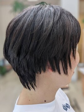 グラムゼロ 軽めのショートボブスタイル