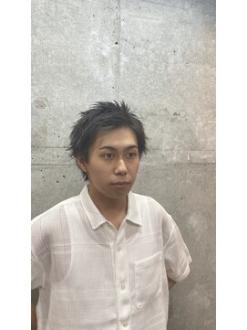 デフカッヅ 北千住(DEF CUTZ) スパイキーショート